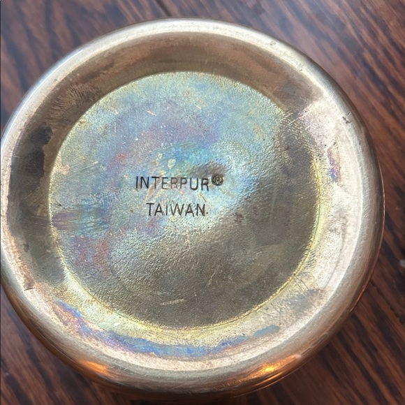 Vgt Red phoenix bird round brass trinket box w lid. Great condition & unique. - Picture 3 of 8